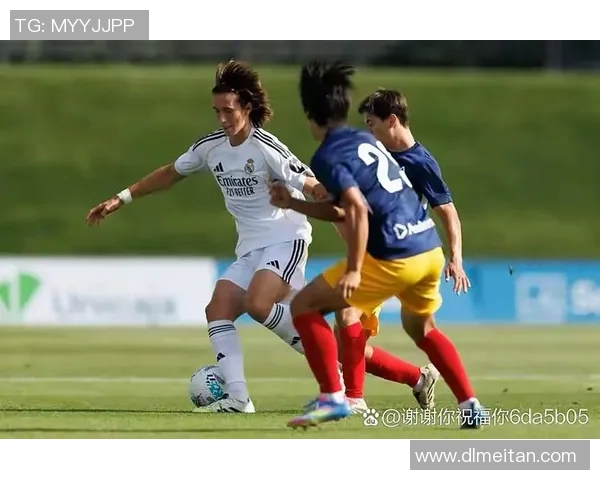 鲁本迪亚斯的足球之路:从青涩小将到世界顶级后卫的成长故事